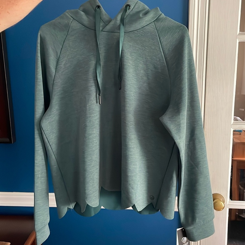 Jade sweatshirt with scalloped bottom, MPG